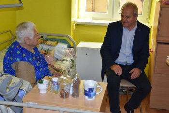 Návšteva predsedu BBSK v DD a DSS Krupina