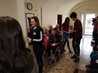 Mesiac úcty k starším v našom zariadení