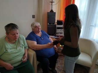 Mesiac úcty k starším v našom zariadení