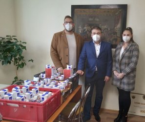 Mesiac úcty k starším