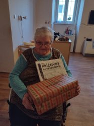 Vianoce 2021 sú bohaté na darčeky, ale chudobné na objatia ...