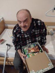 Vianoce 2021 sú bohaté na darčeky, ale chudobné na objatia ...