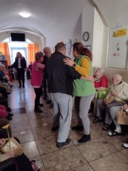 Mesiac úcty k starším