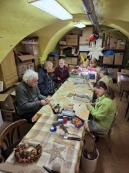 Mesiac úcty k starším