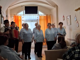 Október v ZSS Marína