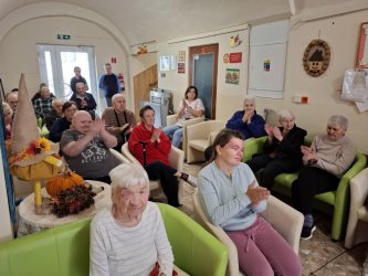 Október v ZSS Marína