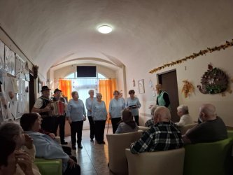 Október v ZSS Marína