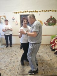 Hudobná skupina Vartovka s jesenným pásmom