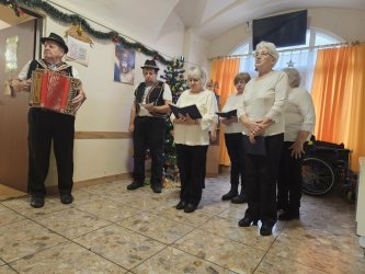 Vianočný čas v ZSS Marína – Folklórne zoskupenie Bzovíčanka