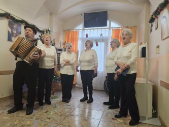 Vianočný čas v ZSS Marína – Folklórne zoskupenie Bzovíčanka