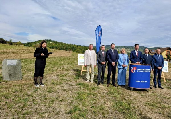 Základný kameň – začiatok výstavby nového špecializovaného zariadenia