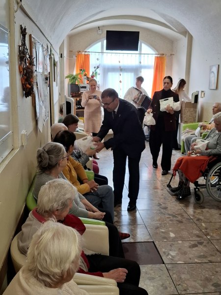 Návšteva primátora Mesta Krupina a detí zo školského klubu Stonožka