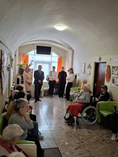Návšteva primátora Mesta Krupina a detí zo školského klubu Stonožka